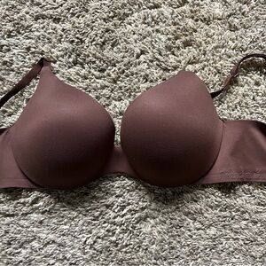 Incredible by Victoria Secret 32D